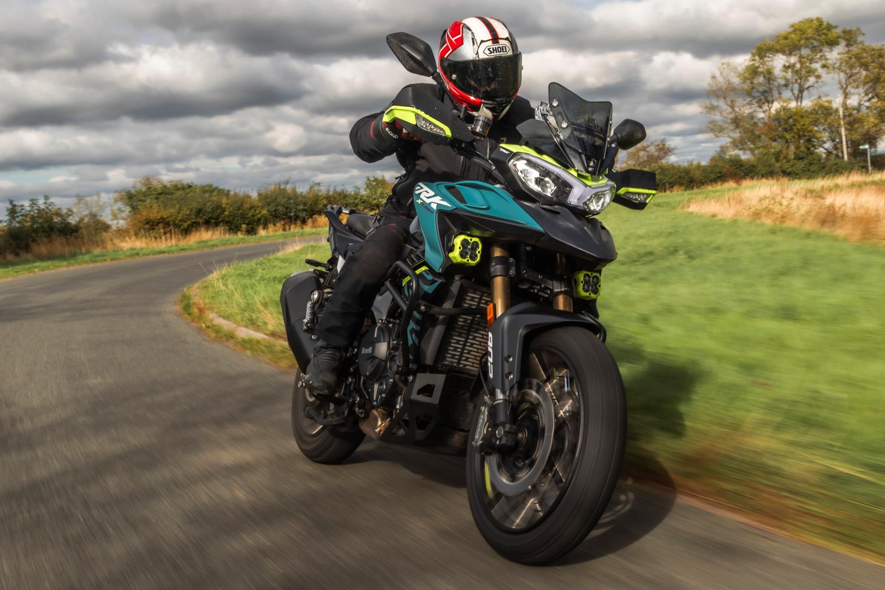 BENELLI TRK 902 XPLORER 1792769743000 (2026-on)