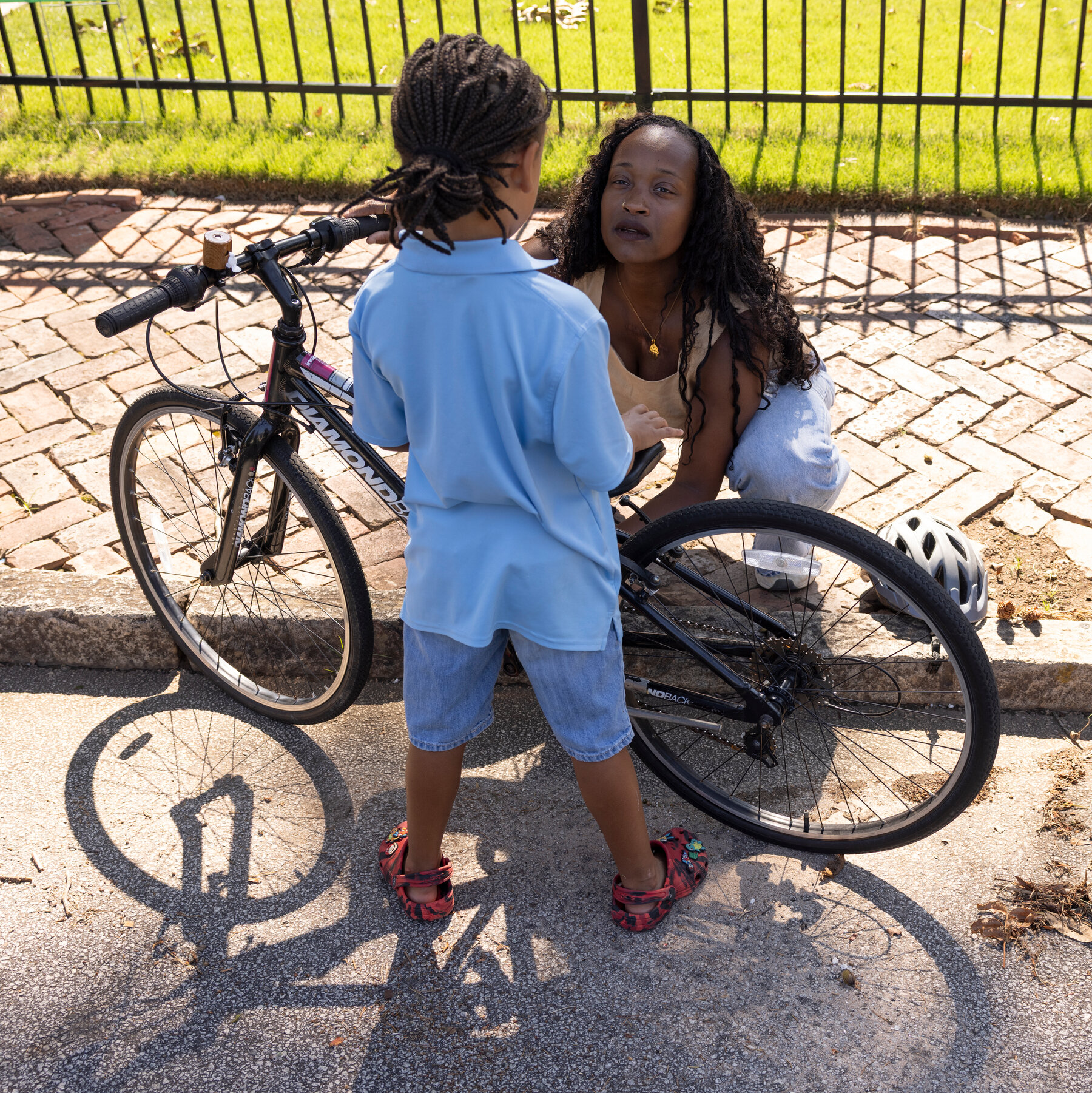 Should Letting Children Play Alone Outside Be a Crime?