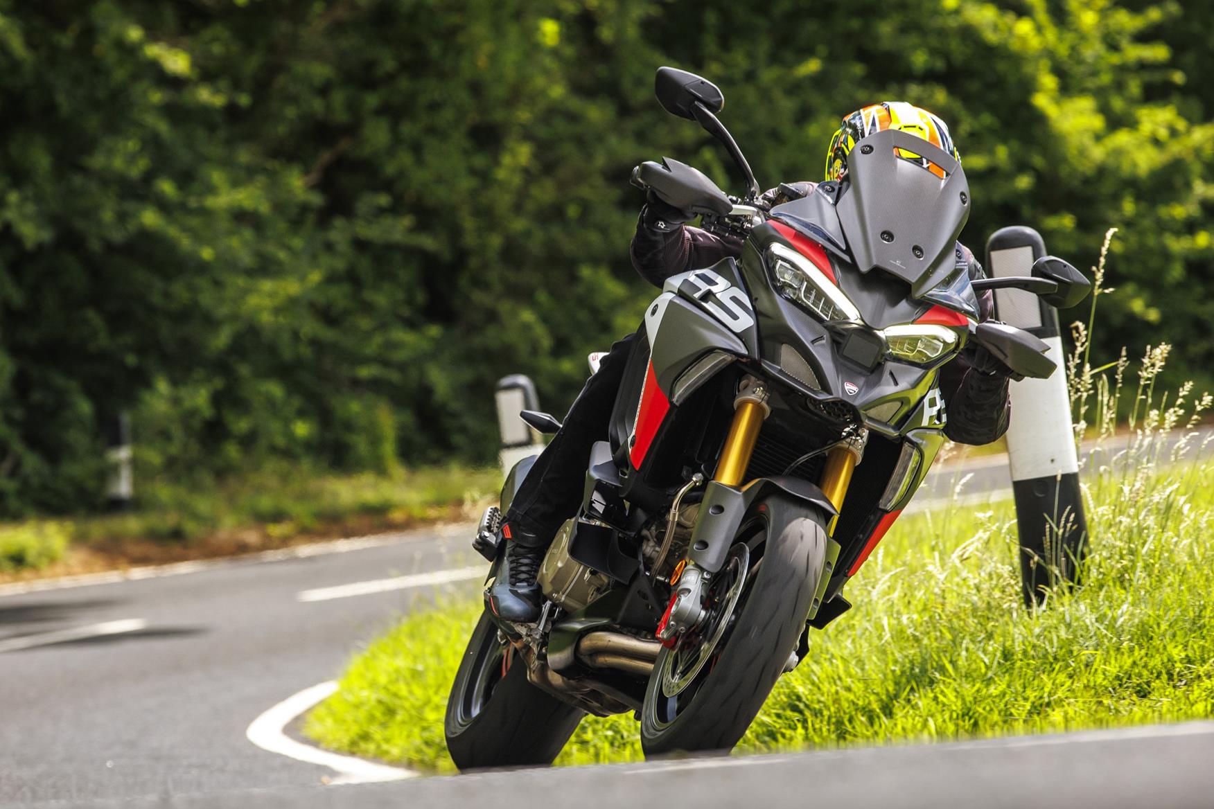DUCATI MULTISTRADA V4 RS 1781177933000 (2026-on)