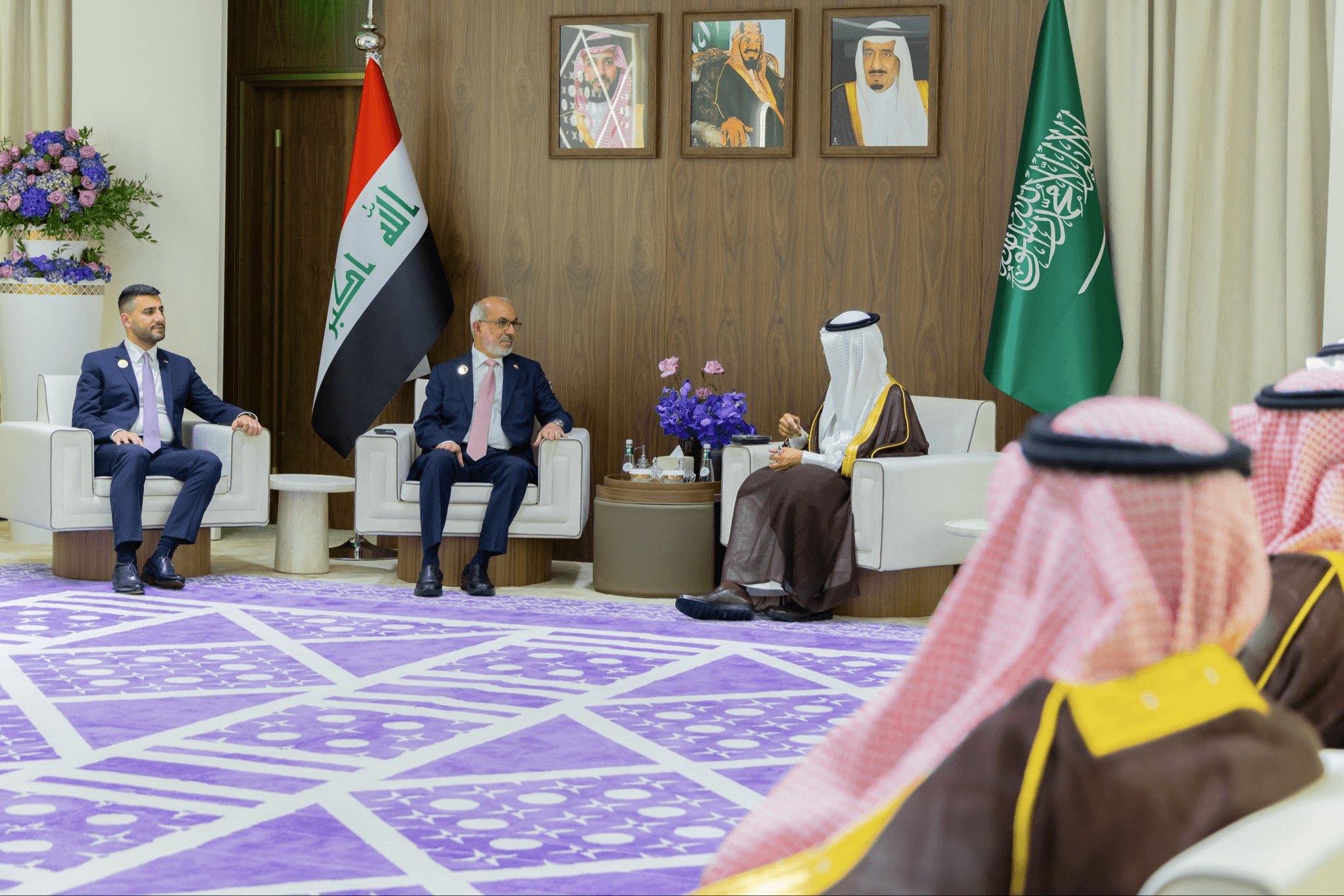 Iraq, Saudi Arabia discuss energy cooperation as electricity and oil ministers meet in Riyadh