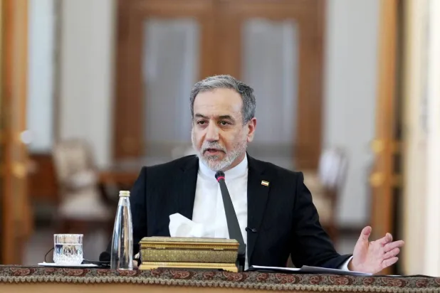 طهران: تهديد ترمب بتعويض أضرار السفن من الأموال الإيرانية «سابقة تؤجّج الوضع»