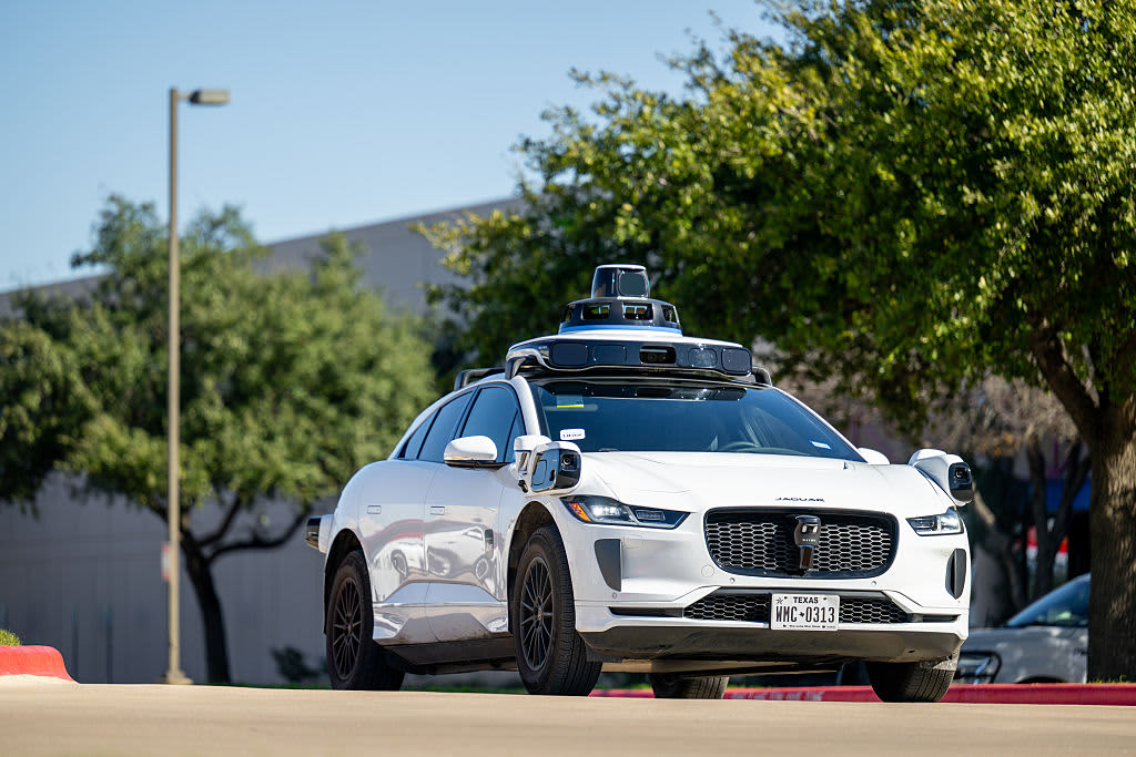 Waymo and Uber end robotaxi pilot in Phoenix