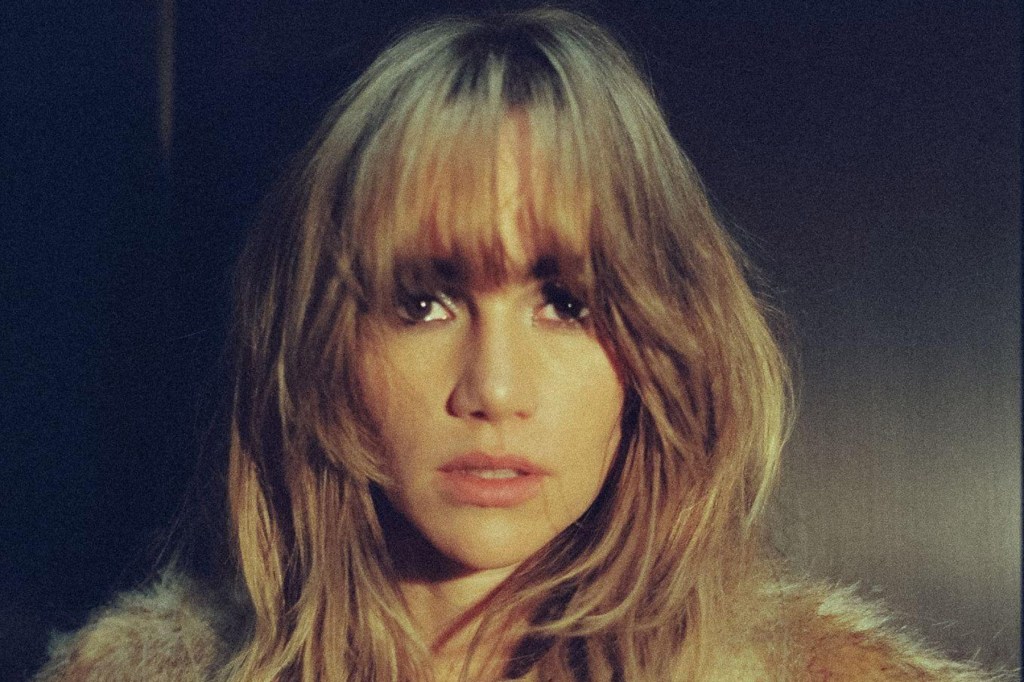Suki Waterhouse Sets Australian Loveland Tour Dates for December