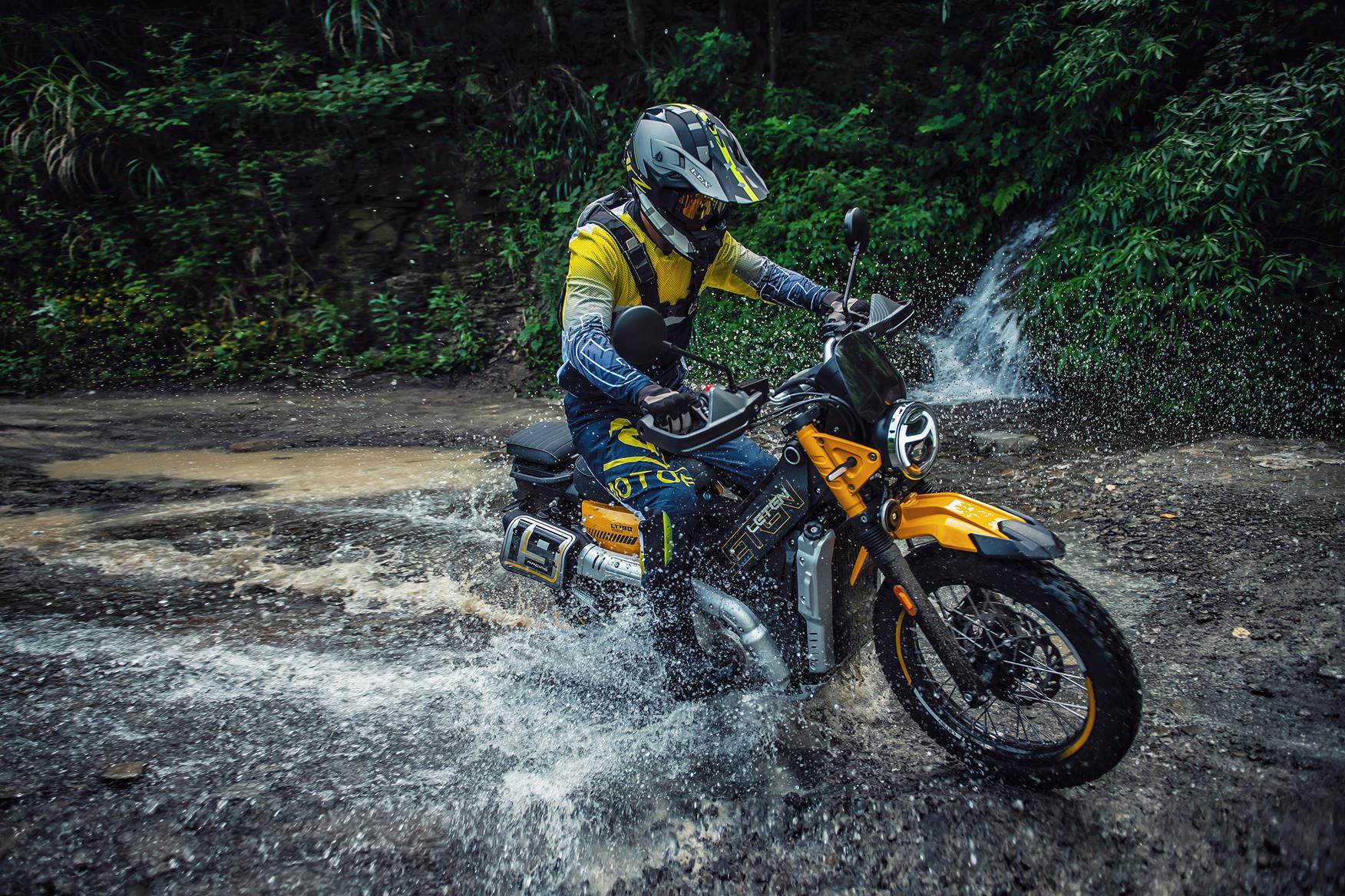 AJS unveil new Leten LT190 - a lightweight adventure-scoot packed with tech for under £4k