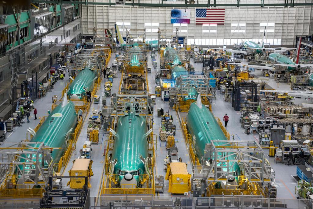 U.S. Clears Smallest Boeing 737 Max to Fly Following Years of Delays