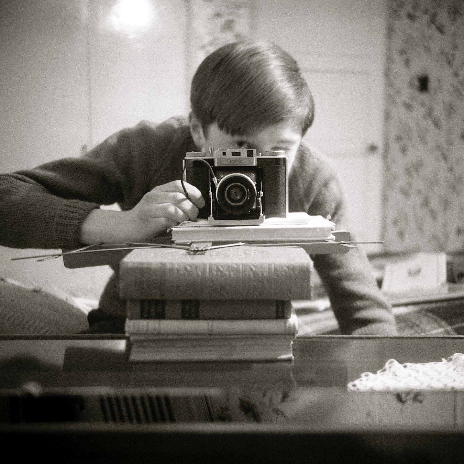 London Exhibition Displays Children’s Selfies as Art