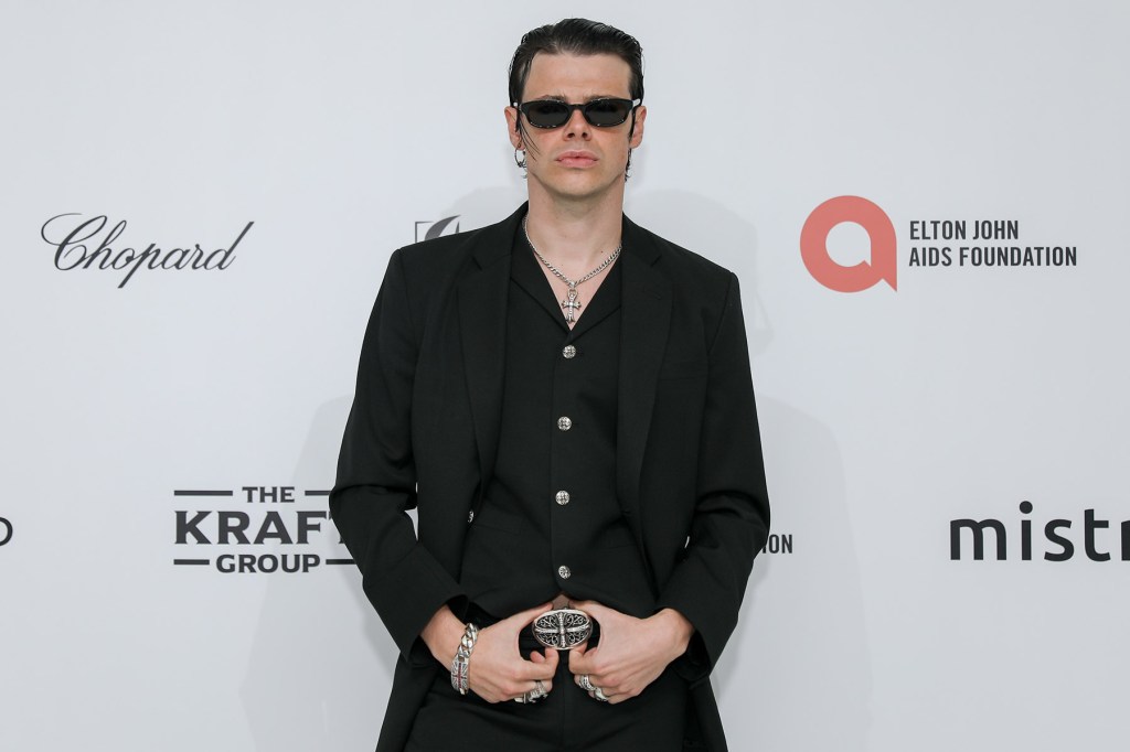 Yungblud Backed by SZA, Scott Ian & More After Responding to ‘Industry Plant’ Accusations