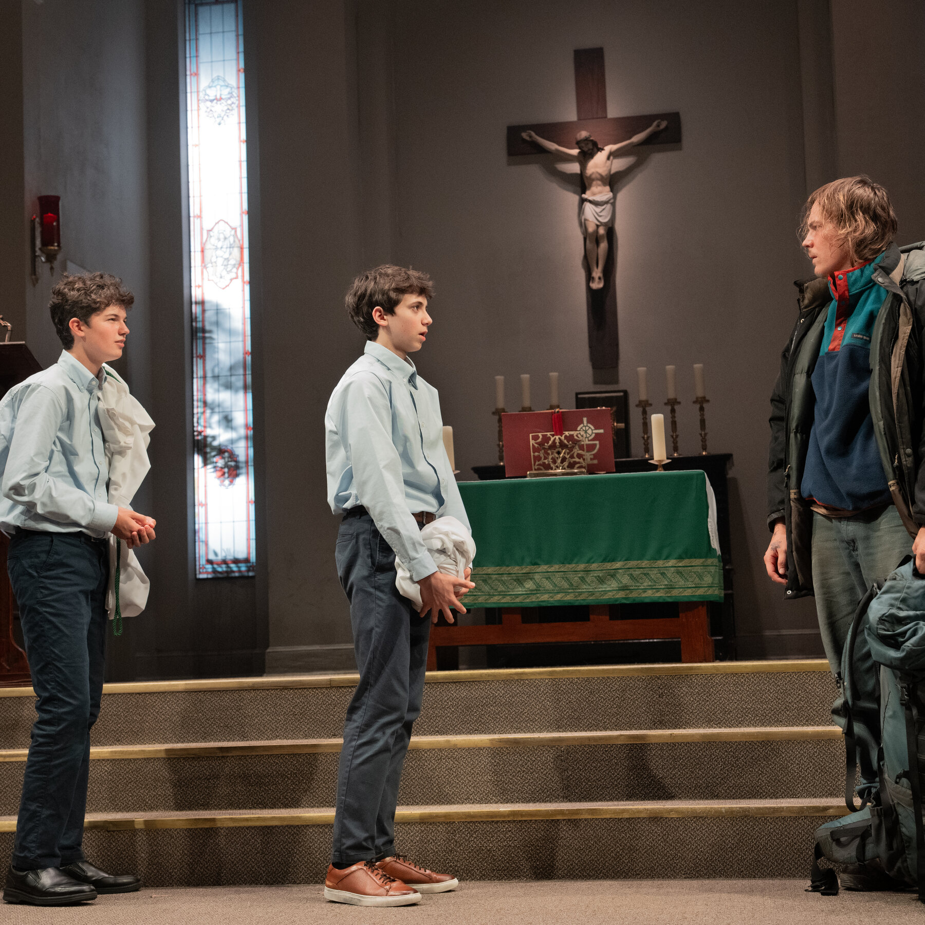‘The Saviors’ Review: Childlike Faith, Adult Betrayal