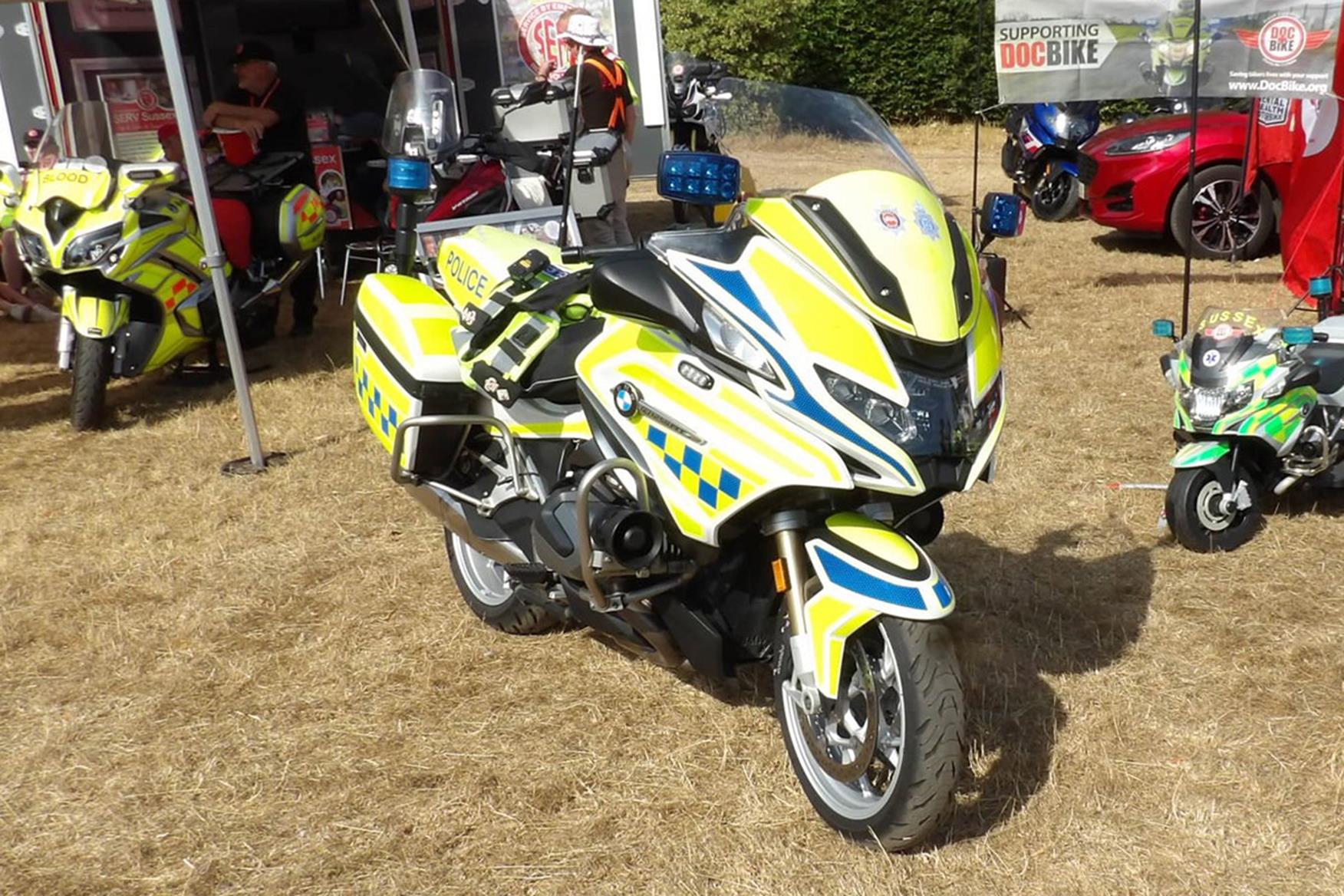 Sussex Police donate former fleet BMW R1250RT to DocBike road safety charity