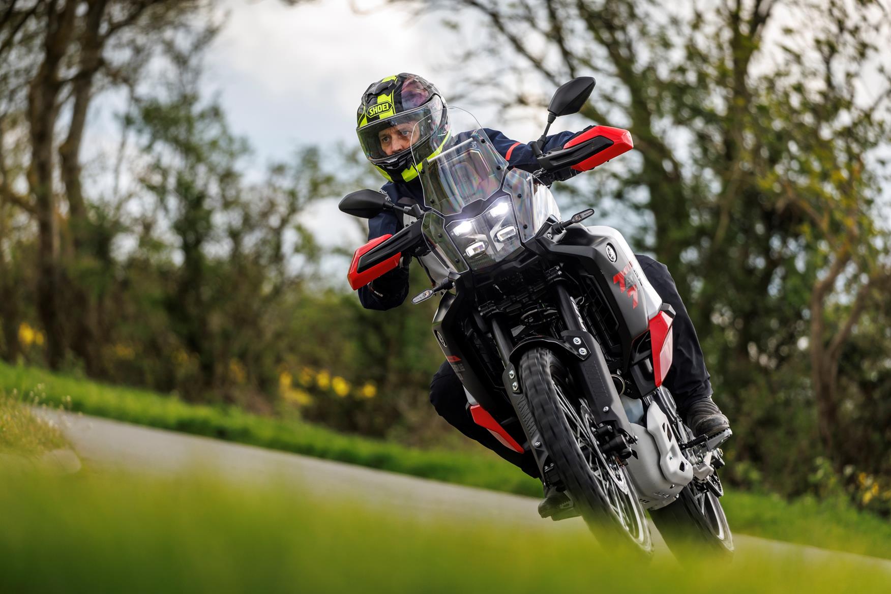 Do the vast tank range, high seat and big weight make sense on the Yamaha Ténéré 700 World Raid?