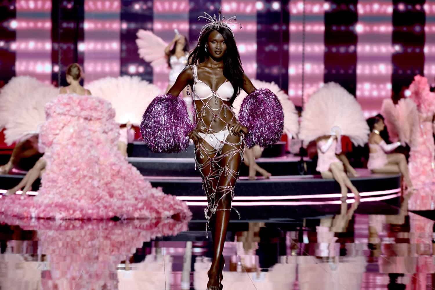 How to Watch the Victoria’s Secret Fashion Show This Weekend