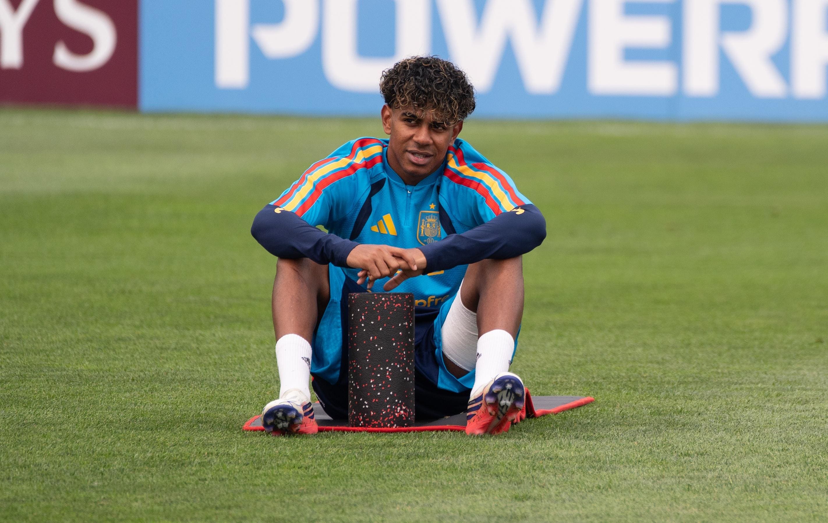Lamine Yamal Skips Spain’s Drills Thursday, Raising Injury Concerns