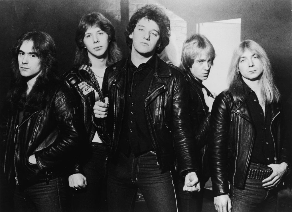 Iron Maiden Enforce Phone-Free Standing Area at Paris La Défense Arena Show