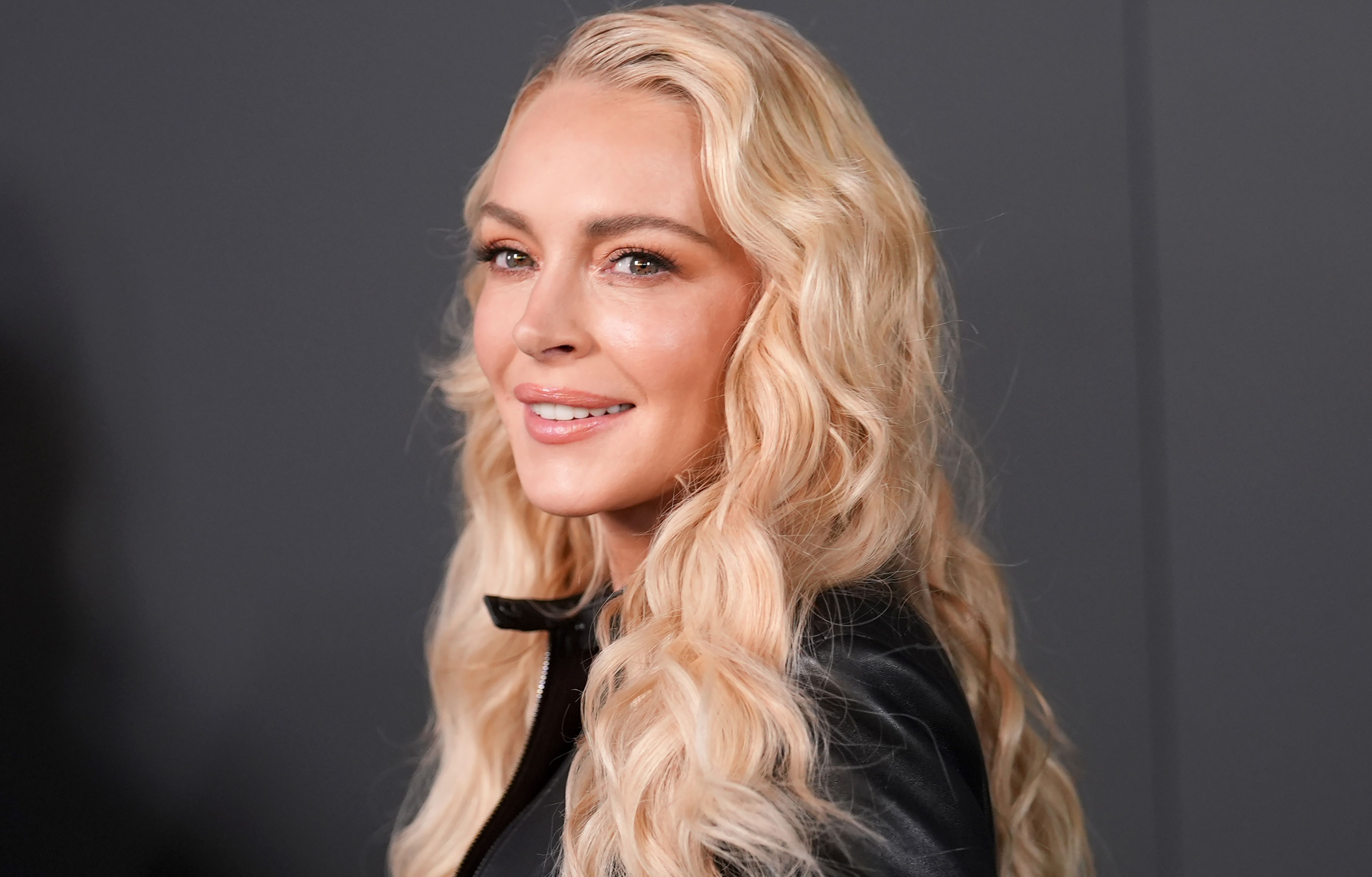 No, Lindsay Lohan Didn't Actually Return to Her Natural Red Hair Color
