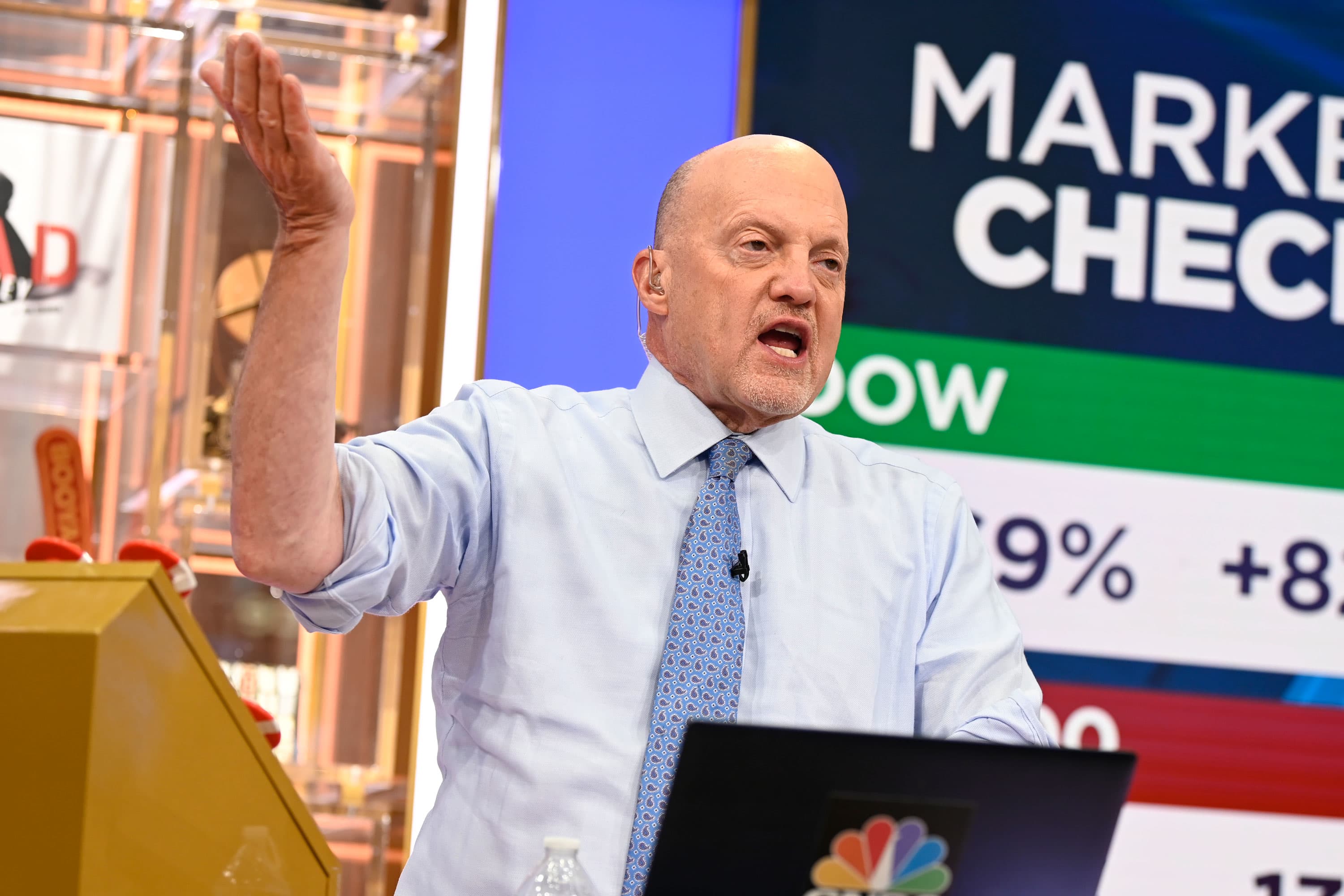 Jim Cramer says it’s not too late to own any one of these 4 soaring memory stocks