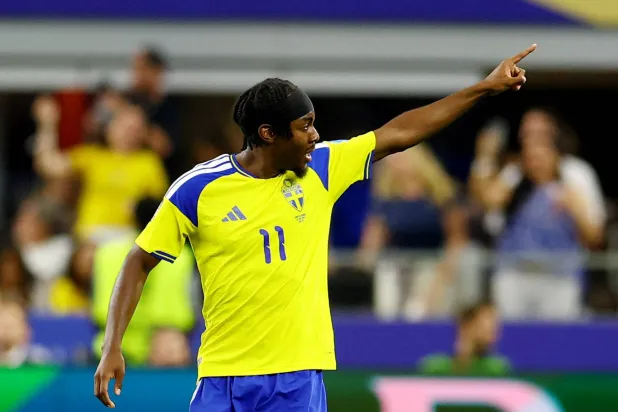 Elanga after Sweden's qualification: I wished to win against Japan