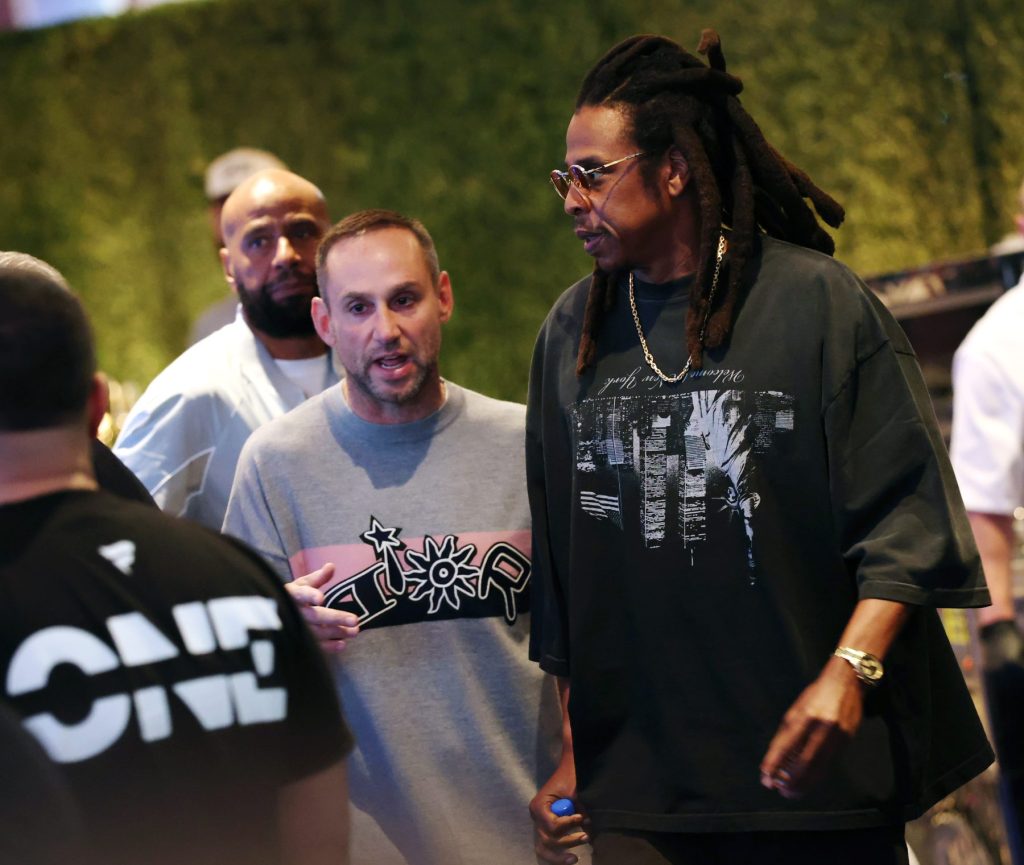 Jay-Z, Drake, Justin Bieber & Don Toliver Soundtrack Official 2026 Fanatics Fest Playlist