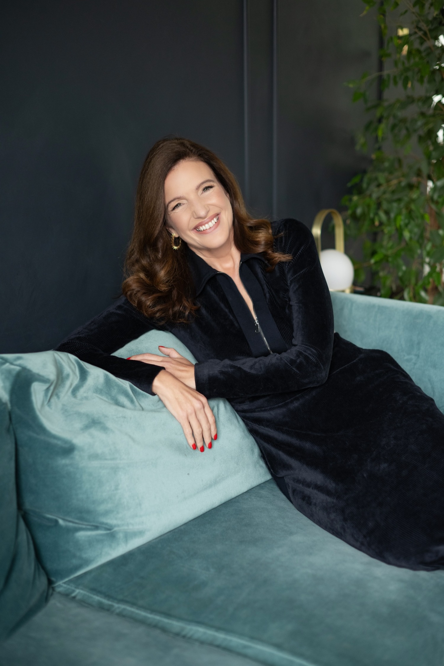 From Deputy Head to the World’s Top Podcasters: London Mum’s Talk Show Passes 80,000 Downloads as Coaching Boom Continues