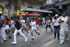 "Double earthquake" strikes Venezuela, killing at least 32 and injuring 700 others