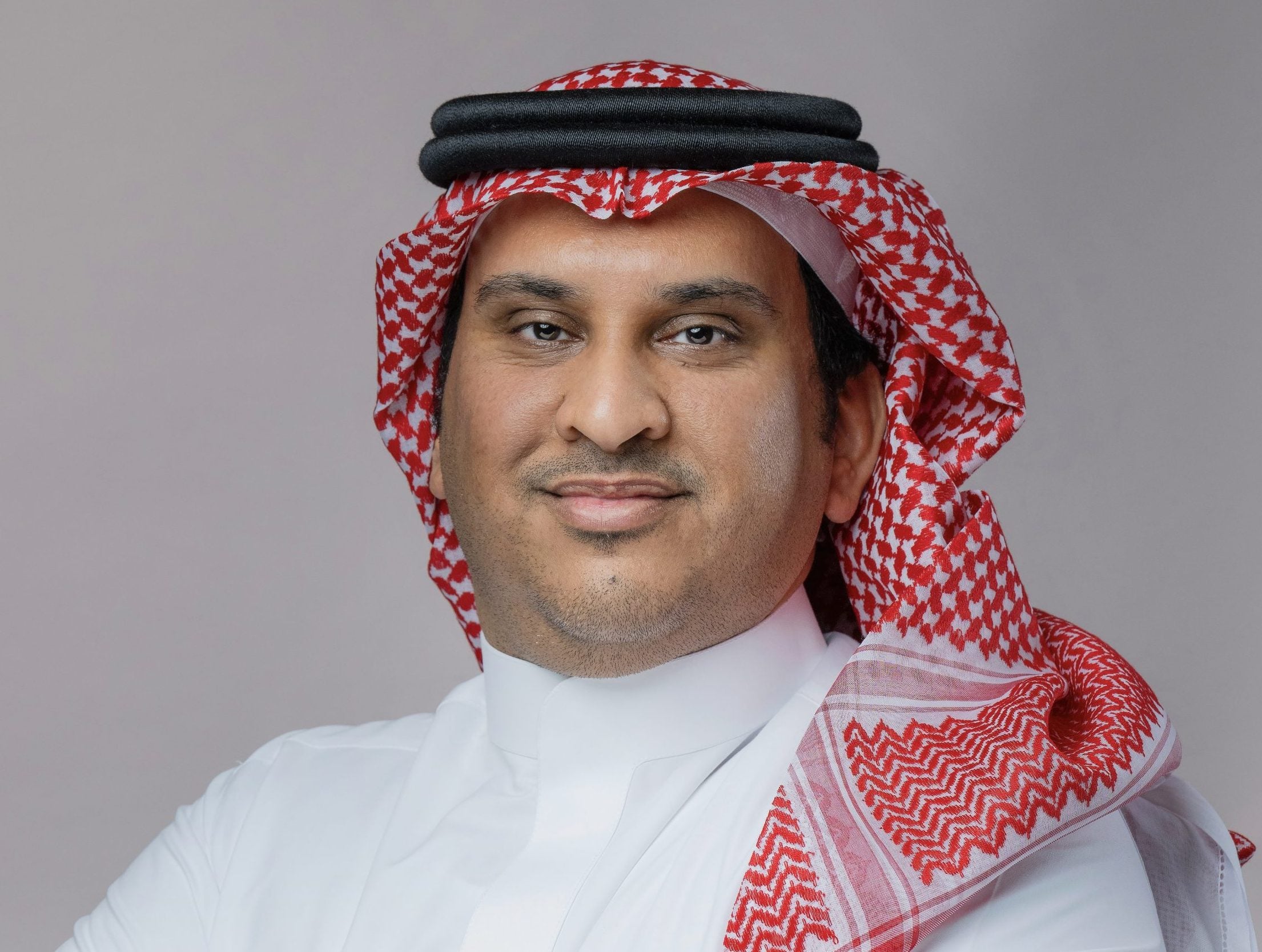 ربط الحديد والروح: دور شركات الاتصالات في السعودية