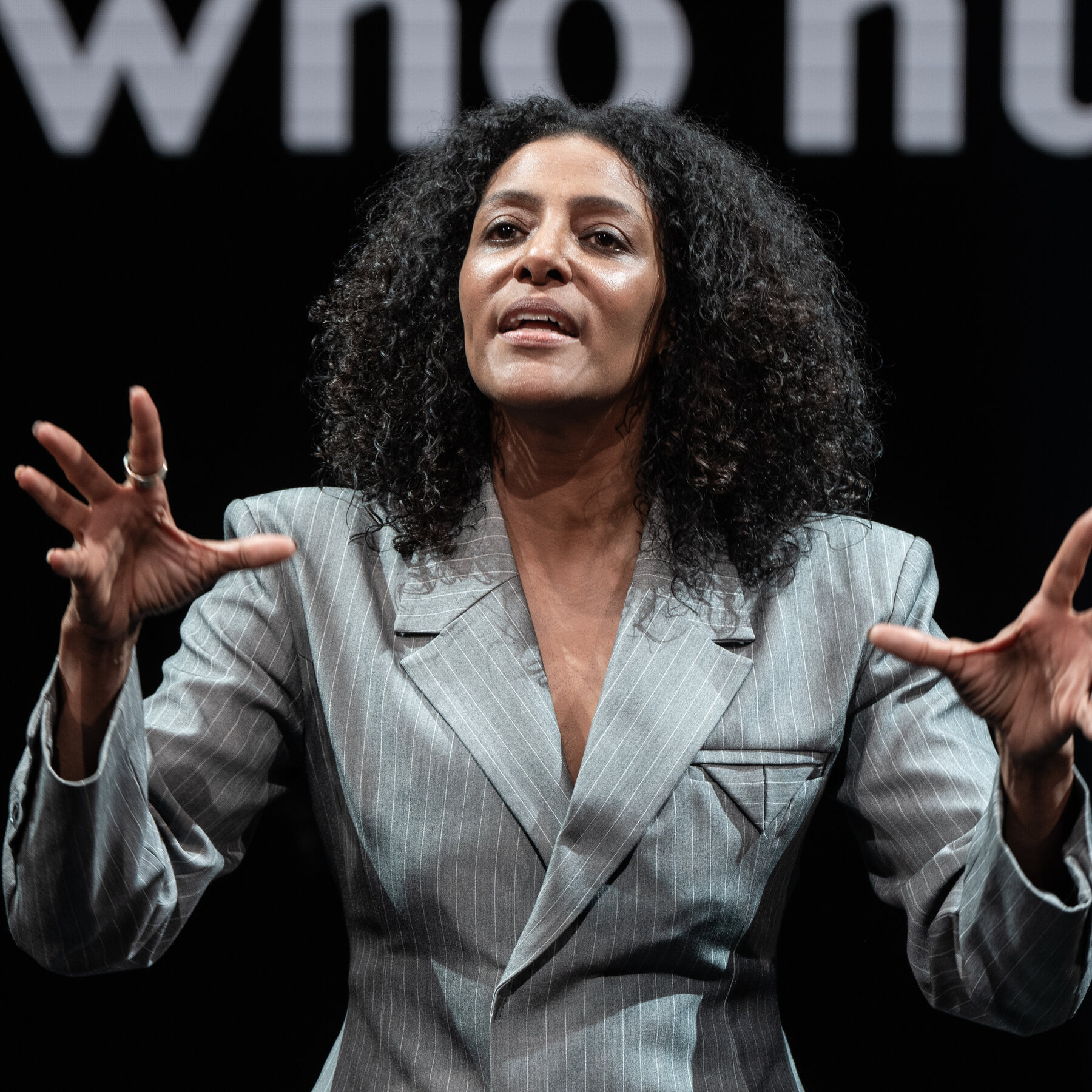 ‘America, Who Hurt You?’ Review: Sarah Jones Plays the Melting Pot