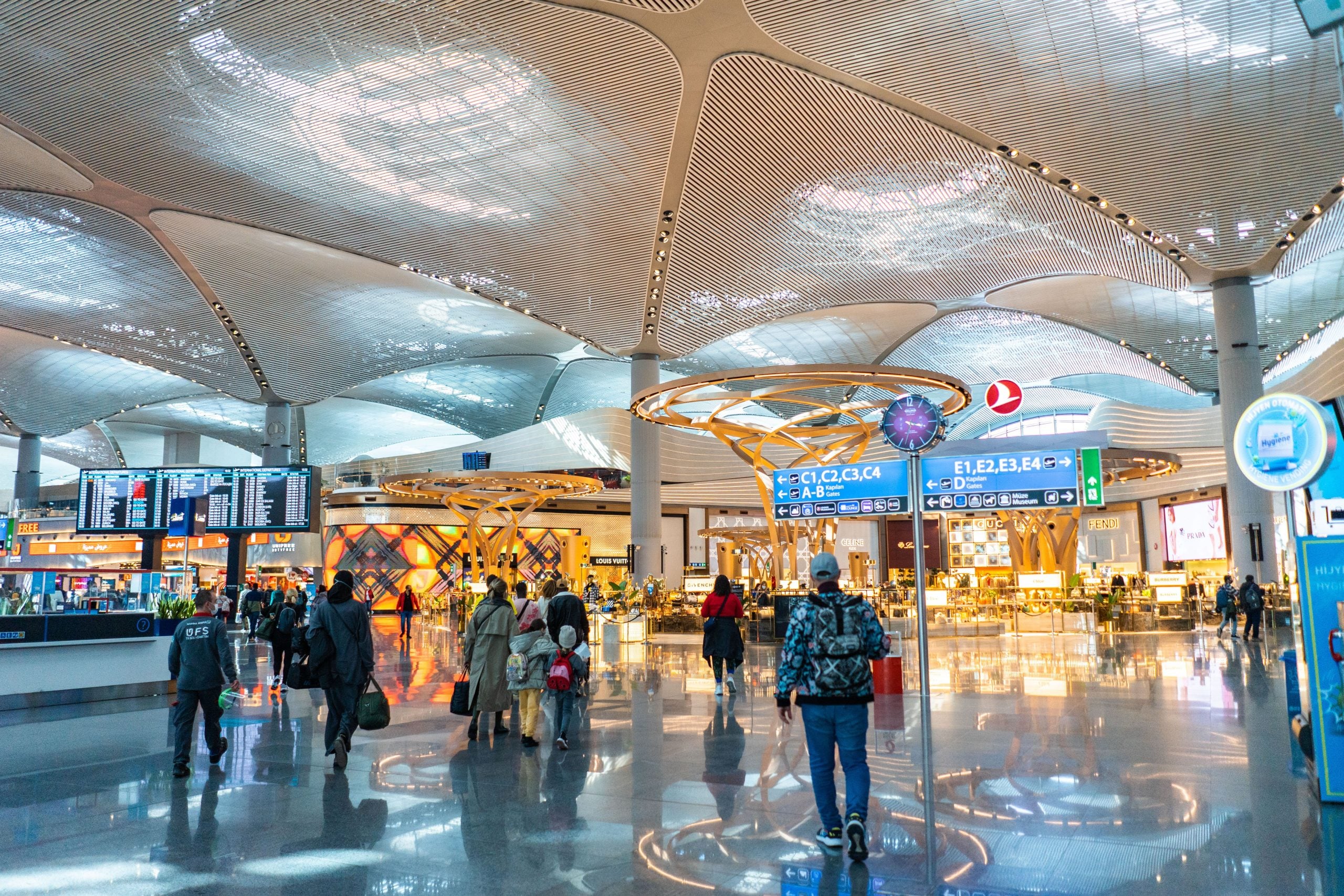 Report: Multi-stop travel is reshaping UAE travellers’ spending