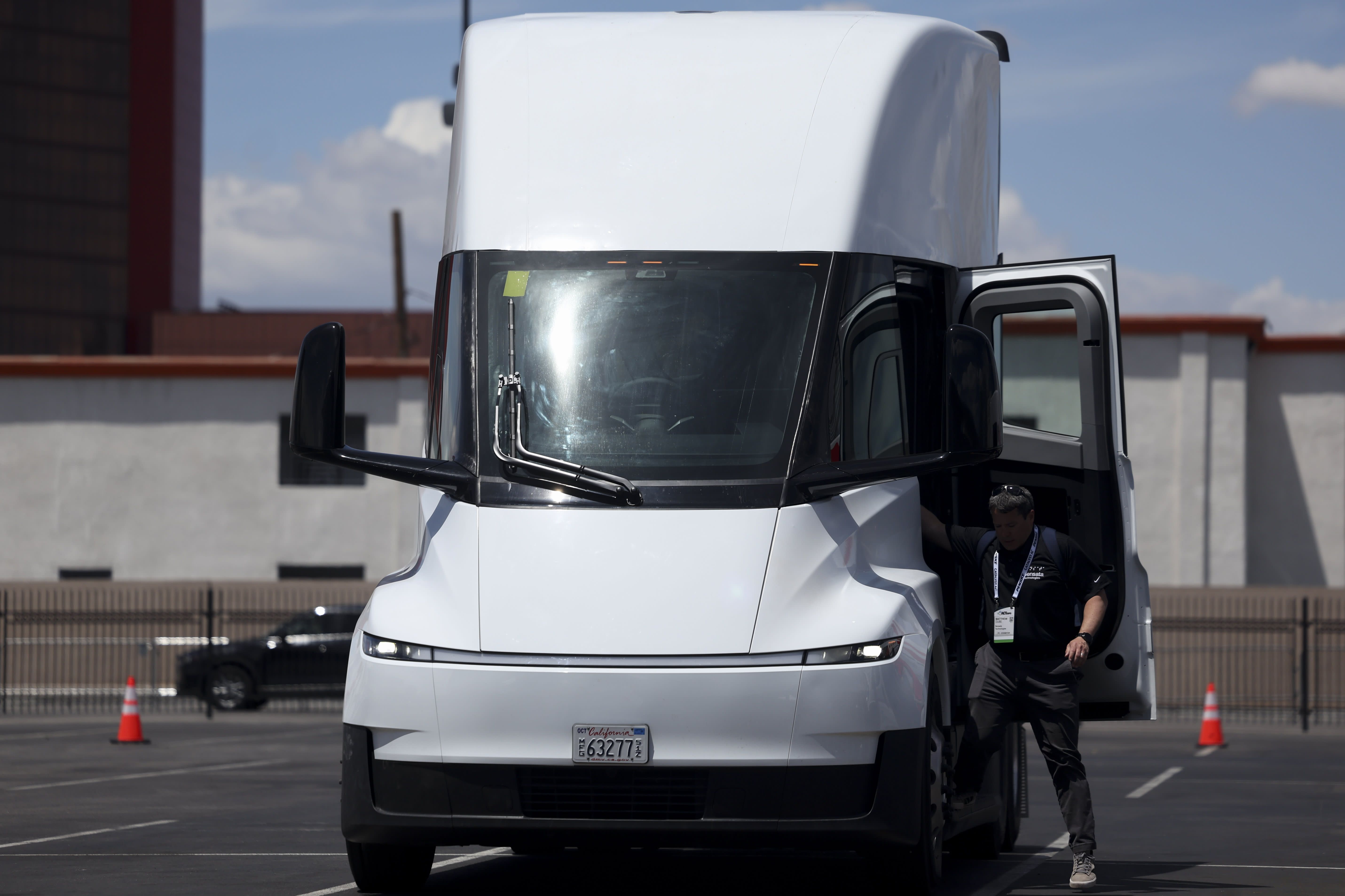 Tesla poised to scale production of heavy-duty Semi trucks with opening of Nevada factory