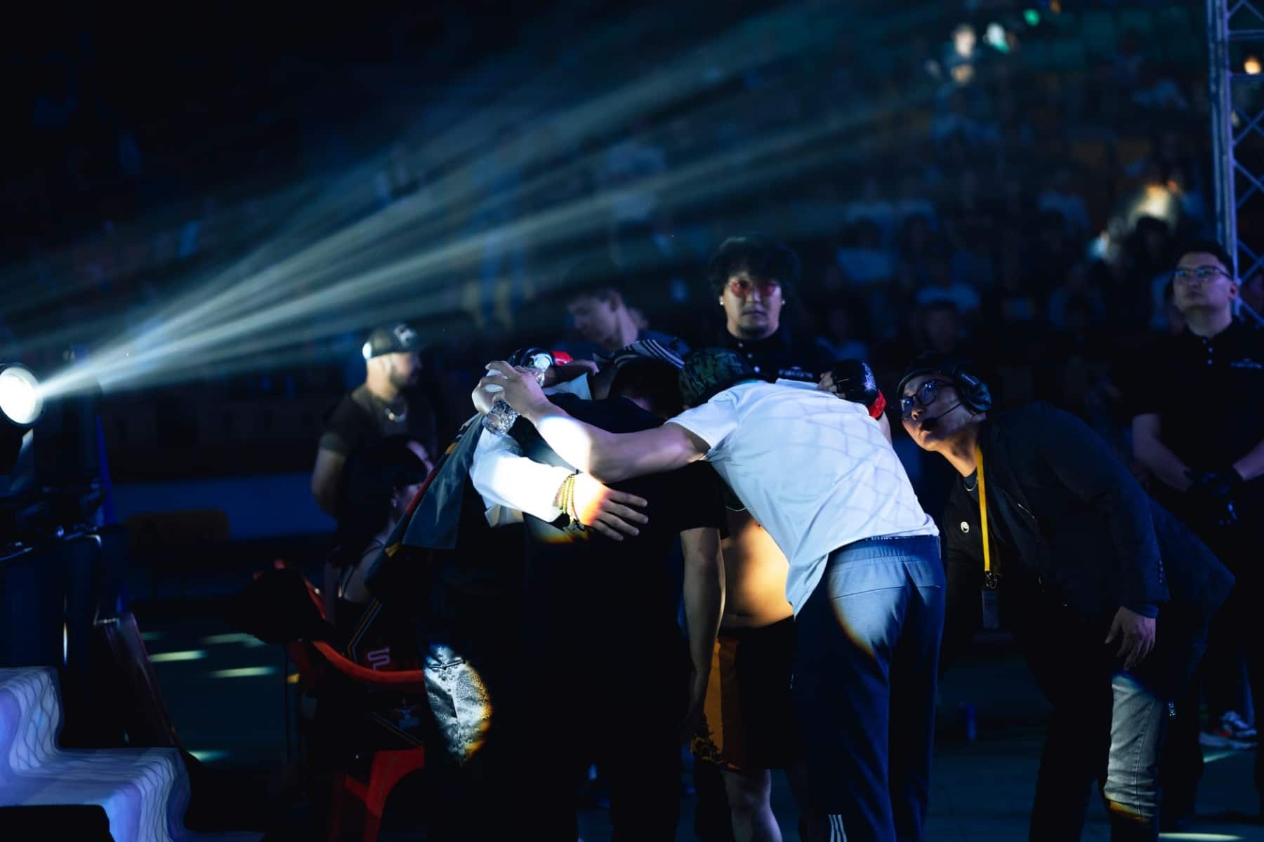 Gen.G beat MSI champions Hanwha Life to go 2-0 at Worlds 2026