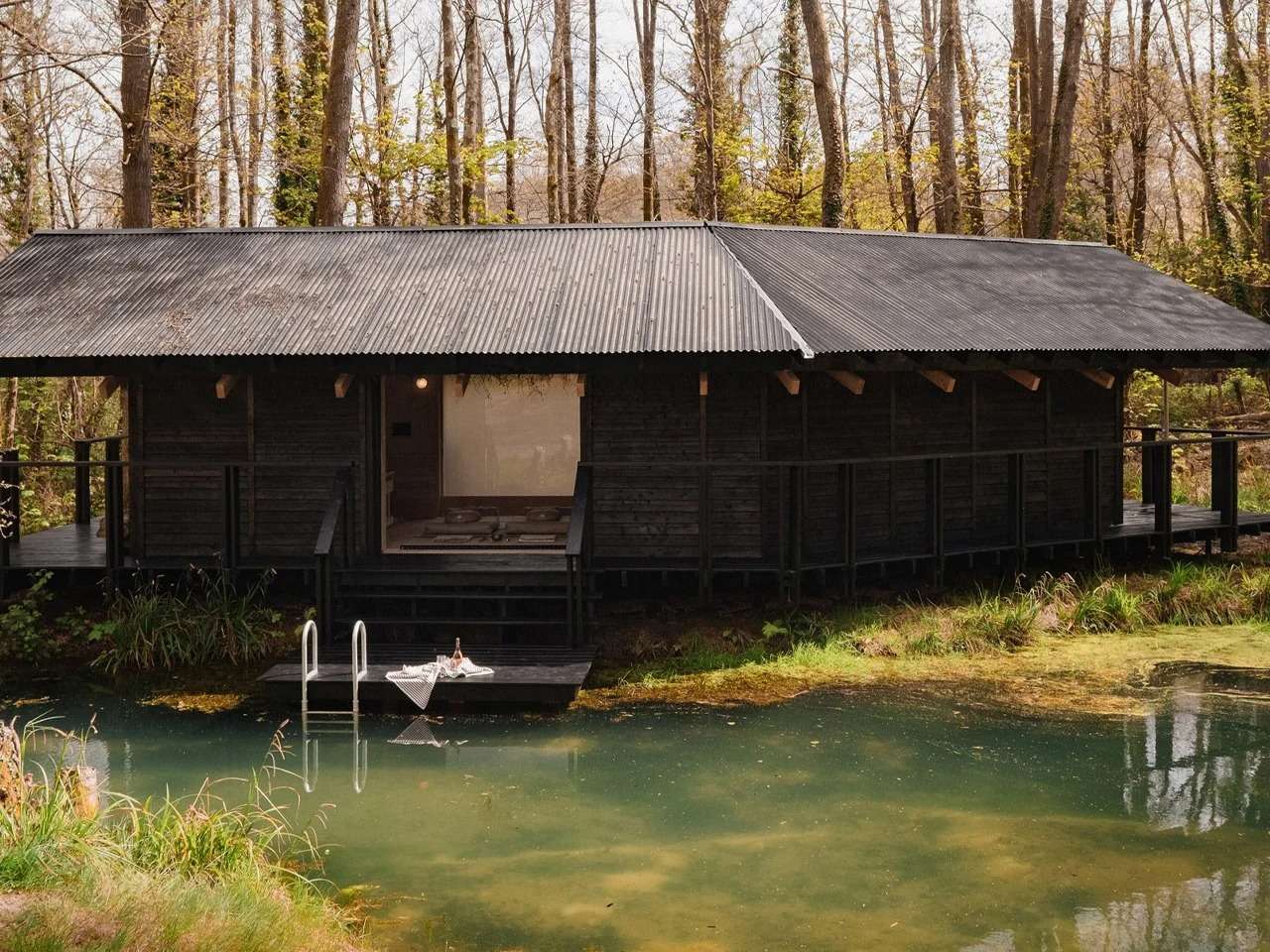 Yogi’s Cabin Project Employs Architectural Abstraction to Enhance Connection to Site