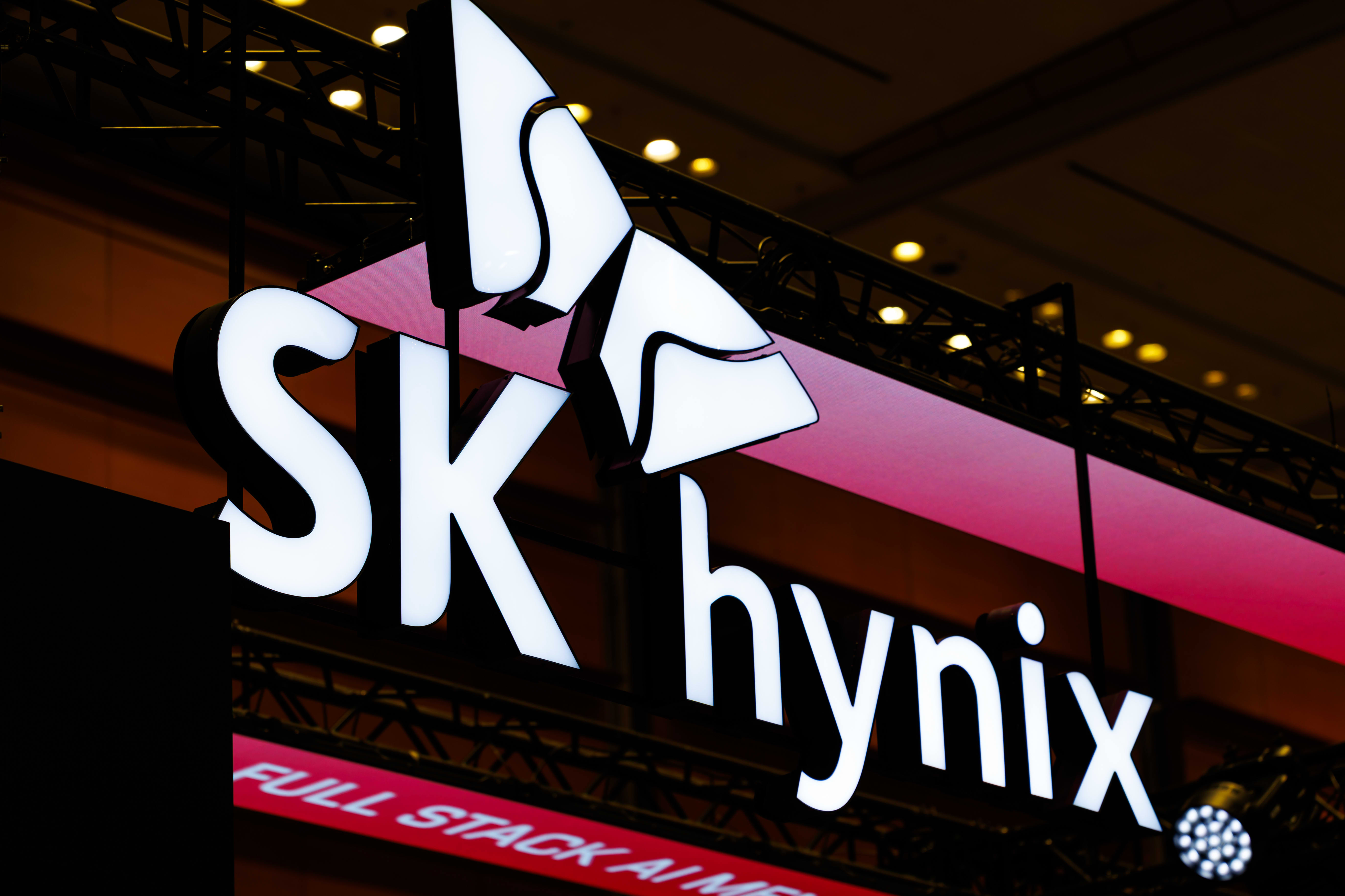 SK Hynix shares jump over 4% after early losses as chipmaker scraps Solidigm IPO plans
