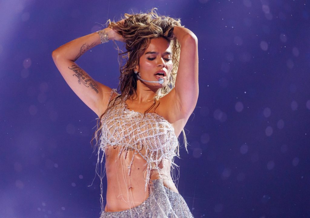 Karol G Kicks Off 2026 Viajando Por El Mundo Tropitour: Full Setlist
