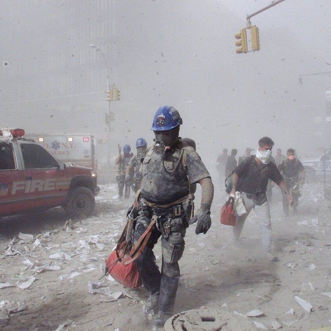 Toxic Dust Was Everywhere After 9/11. Little Was Done for Months.