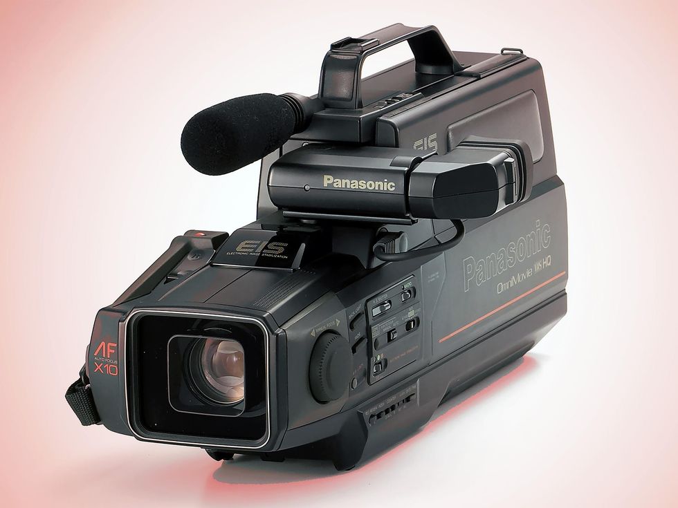 Panasonic’s PV-460 Camcorder Stabilized Shaky Videos