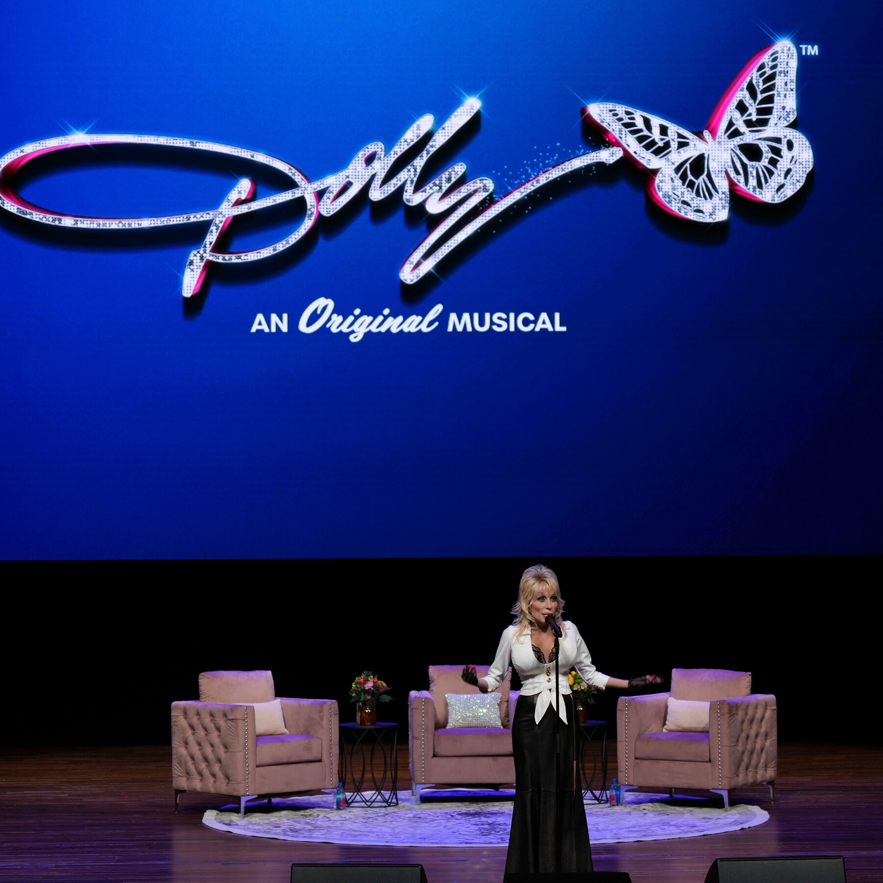 Dolly Parton Wanted to Share Her Story on Broadway. She Still Will.