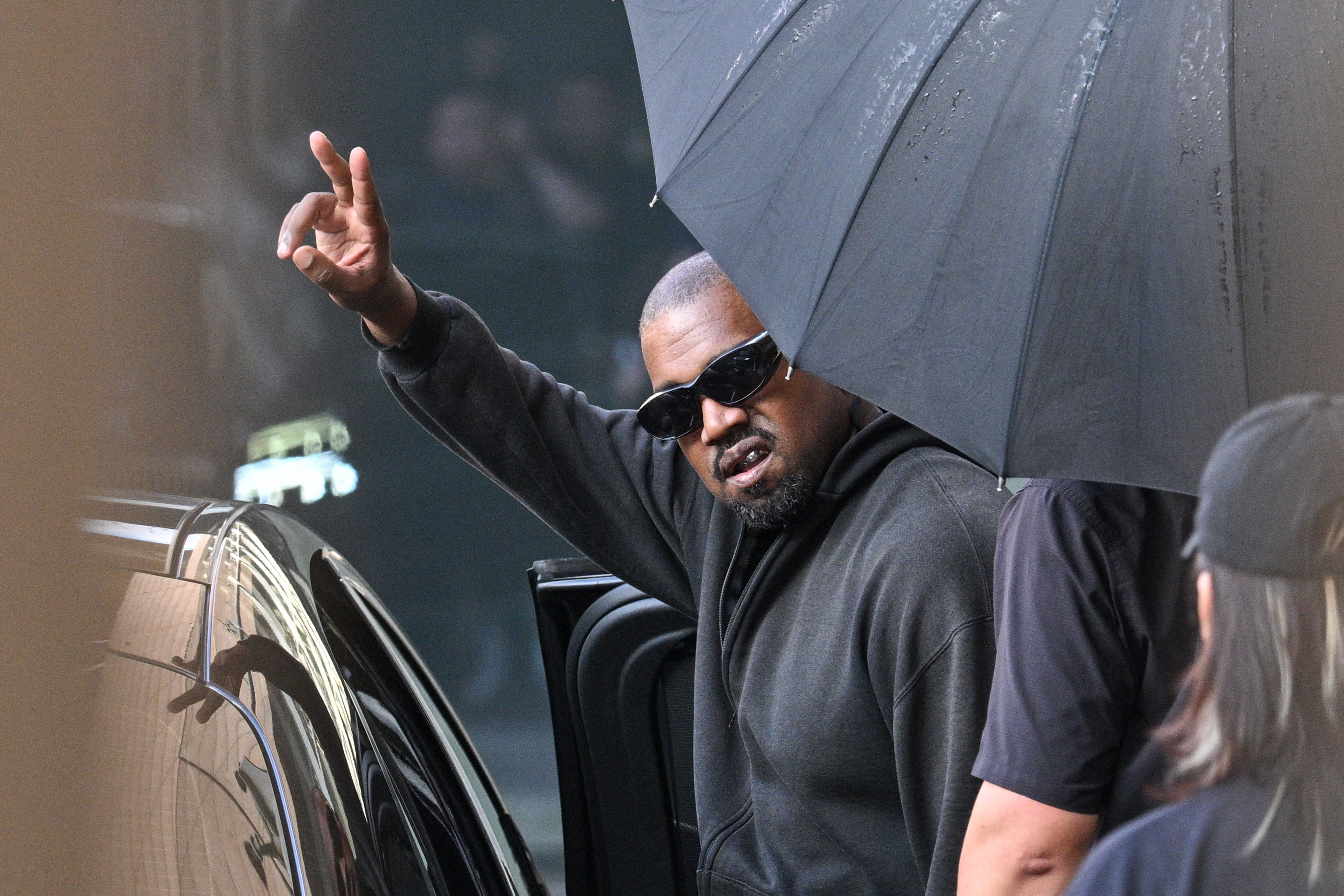 Kanye West’s Vultures II and Bully Used AI, New Lawsuit Alleges