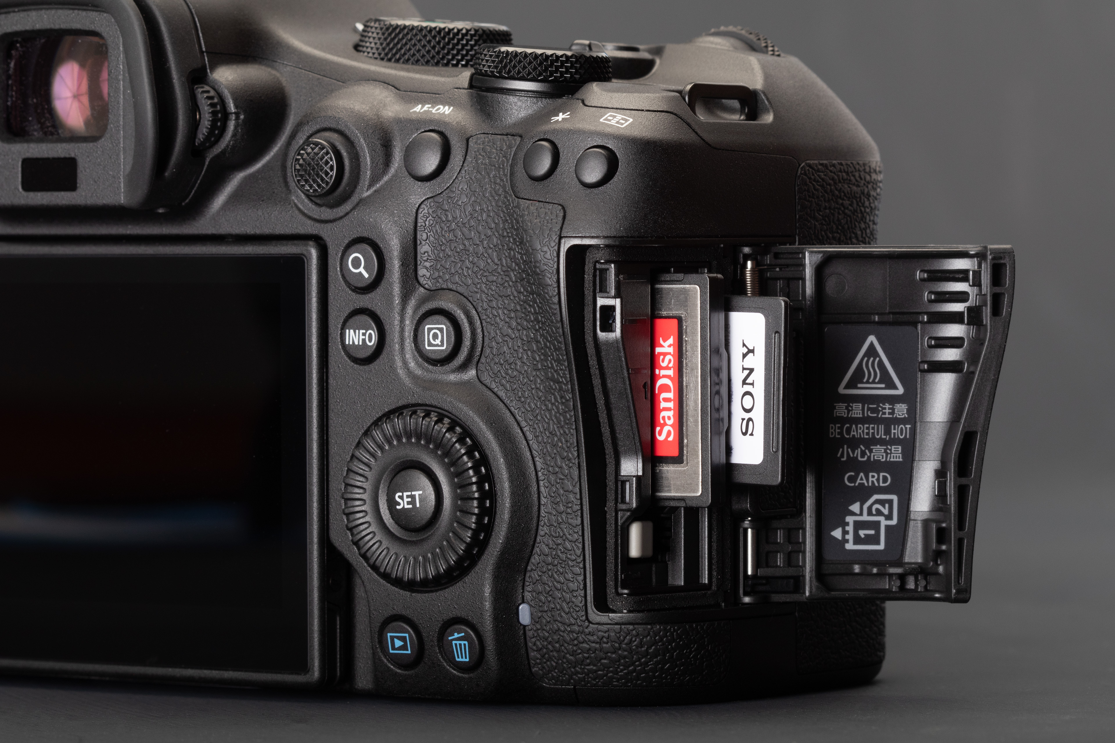 Why dual card slots exist, from an editor who just learned the hard way