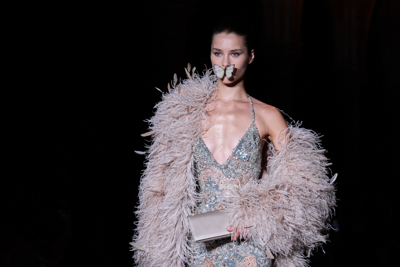 Between Butterflies, Feathers, and Velvet... Zuhair Murad Transforms Haute Couture into a Poem of Dreamy Elegance