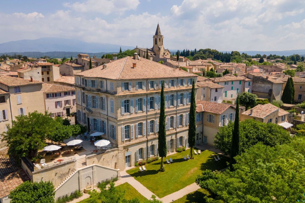 Accor Builds Caution Into Outlook Over France Unrest and Middle East