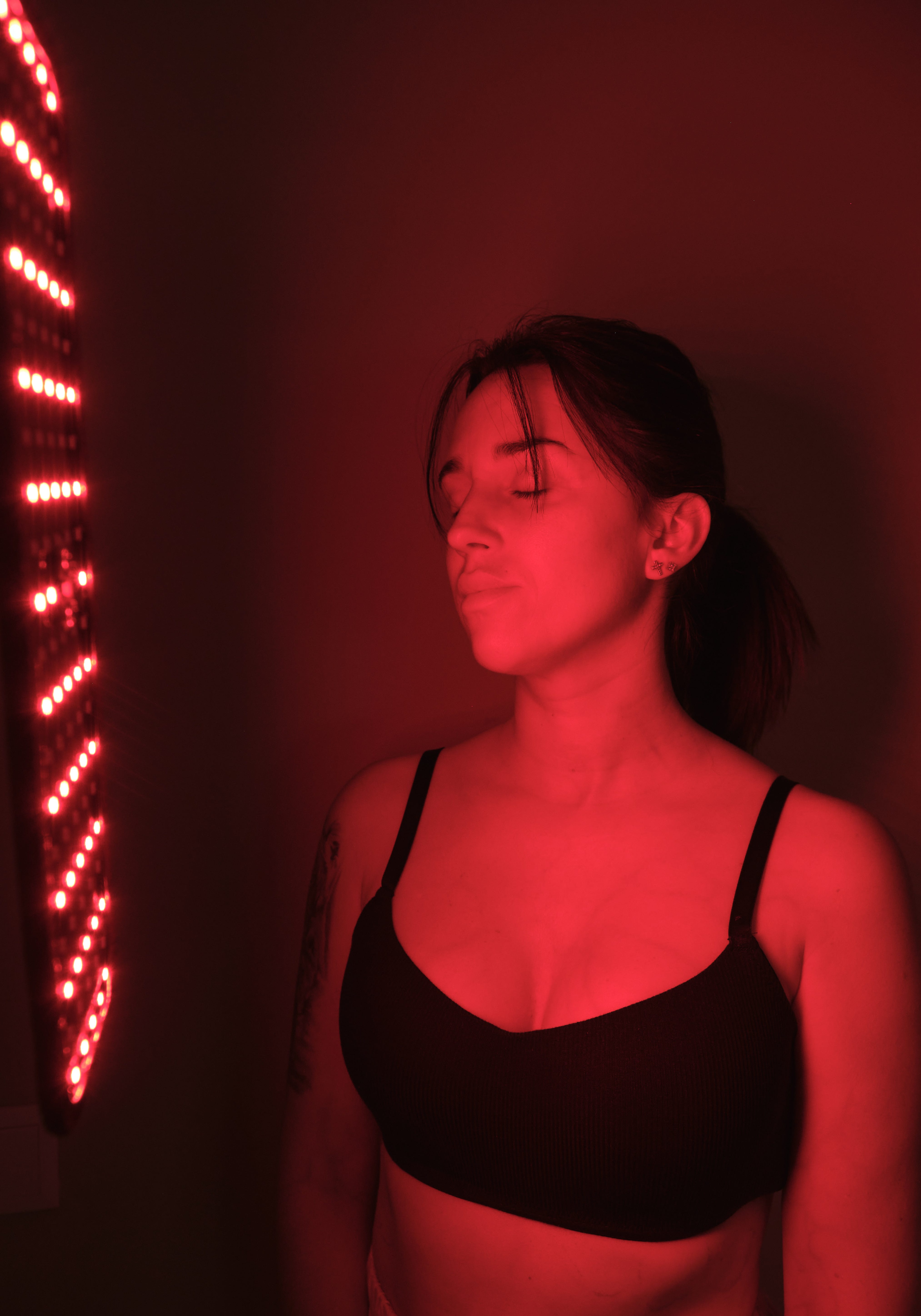The 15 Best Red Light Therapy Deals to Shop This Amazon Prime Day
