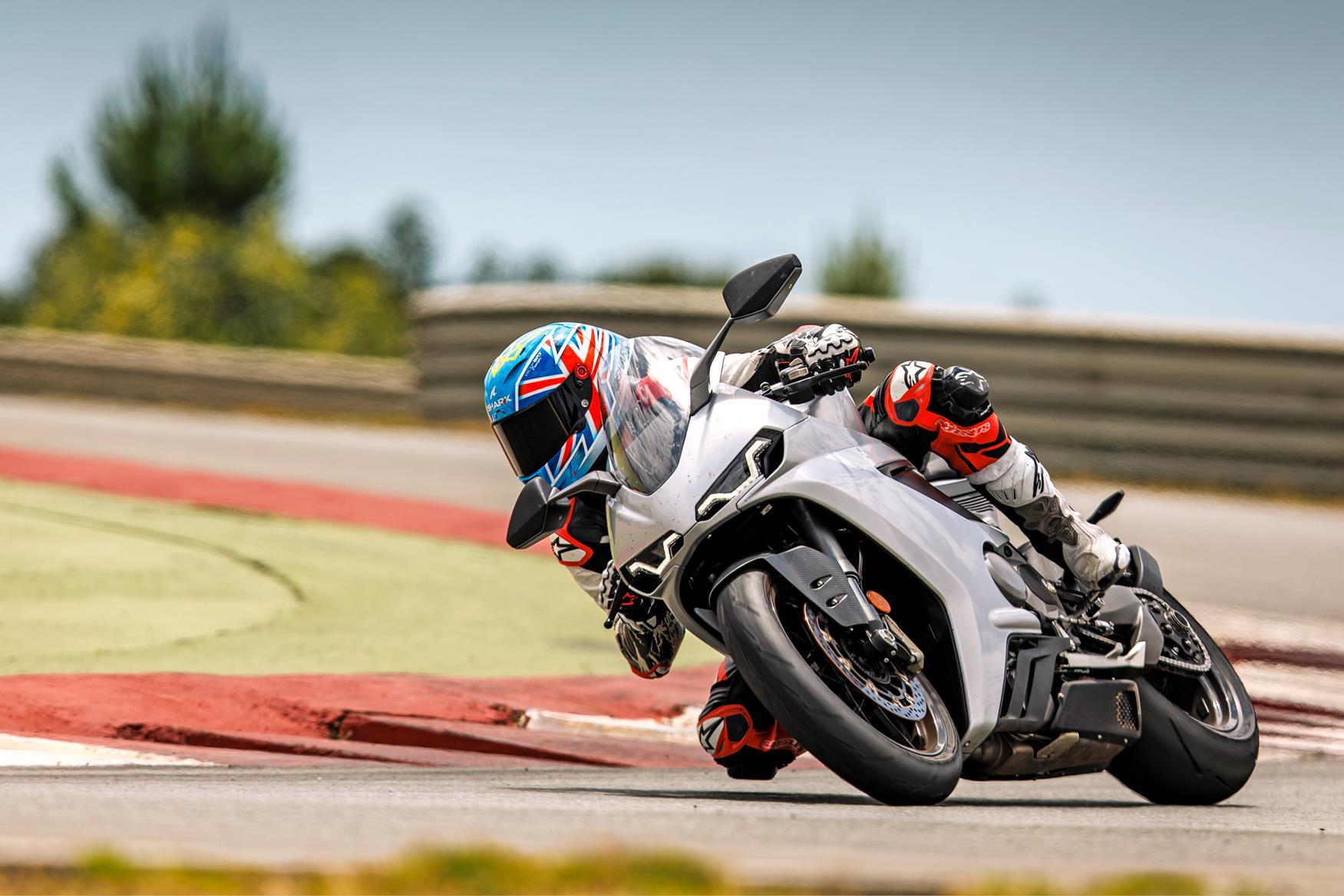 MCN speaks to dealers as Norton begins supplying Manx R superbikes to UK showrooms