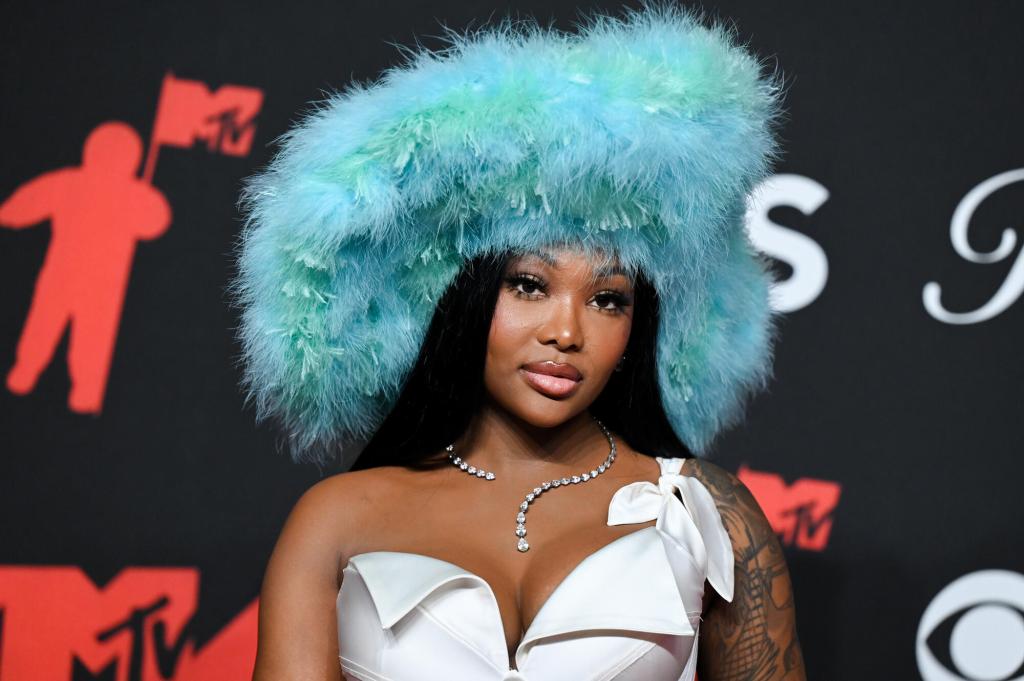 In Canada: Summer Walker, Bebe Rexha to Accept Awards at Billboard Canada Women in Music 2026