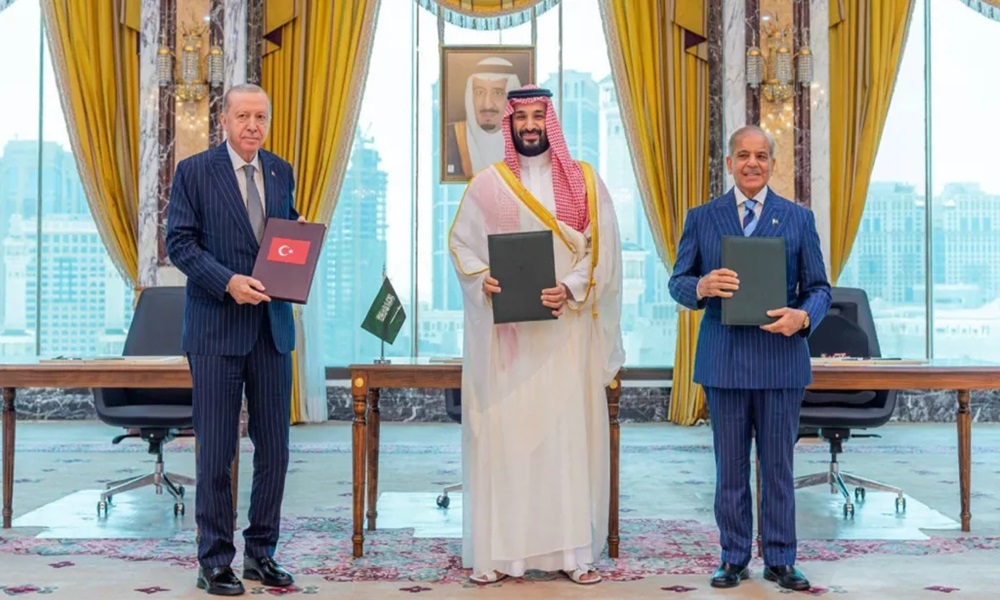 “حلف مكة” يـفعل الـدفاع الـمشترك: قوات وقدرات عسكرية ستُنشر بسرعة داخل السعودية