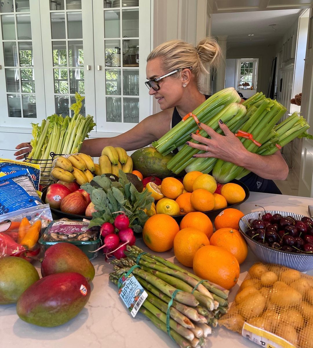 10 Anti-inflammatory Foods to Eat Regularly, According to Experts