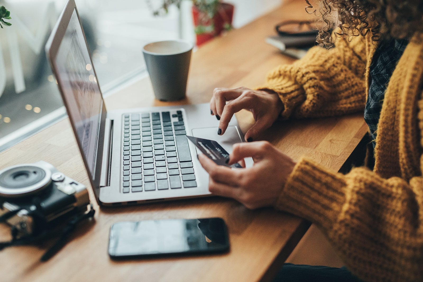 How to earn an easy $50 by joining Rakuten and shopping online at thousands of retailers