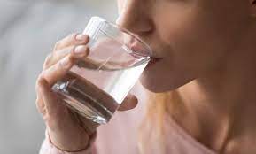 Do You Feel Thirsty All the Time Even After Drinking Water? Here’s What Scientists Say